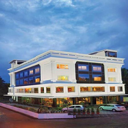 The Classik Fort Hotel Kochi Bagian luar foto